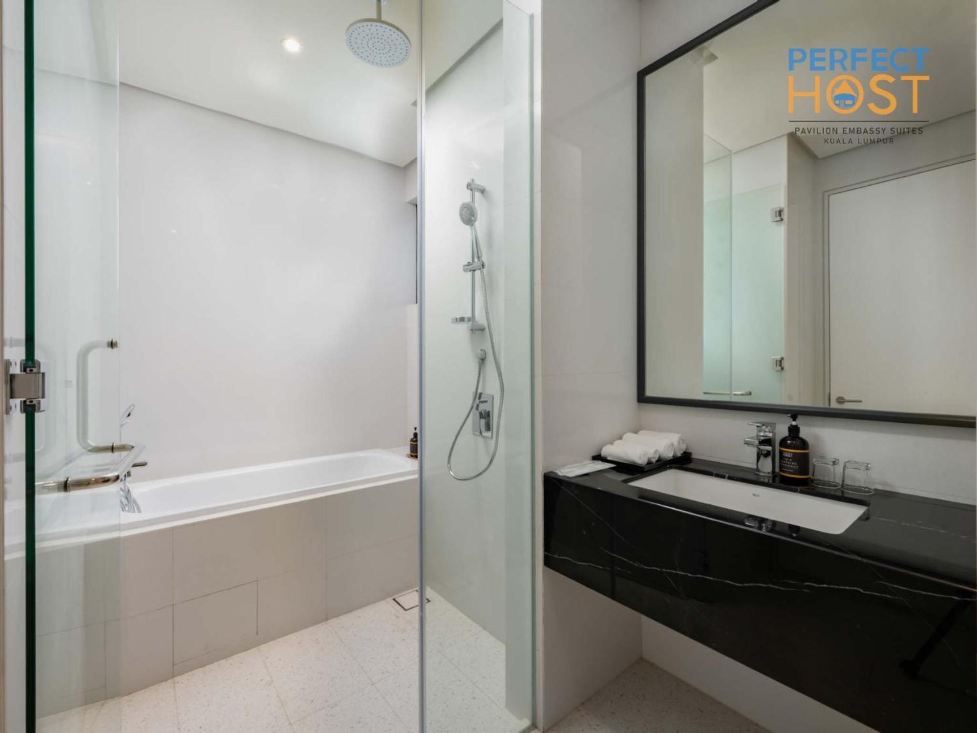 Pavilion Embassy Suites Kl By Perfect Host Kuala Lumpur Bilik gambar